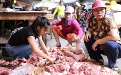 Lời kể ai oán của nạn nhân vụ "hất dầu luyn vào thịt lợn"