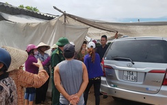 Bức xúc bãi ngao bị cát tặc phá, dân vây nhóm người lạ mặt