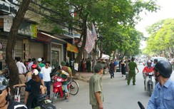 Nam thanh niên chết bất thường trên cây