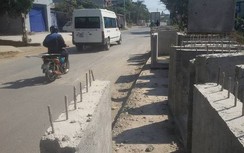 Va chạm với xe CSGT, bé gái 14 tuổi nguy kịch