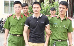 Cảnh sát PCCC bán cần sa lĩnh án tù