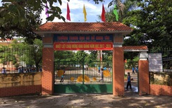 Vụ thu 9 triệu tiền đầu năm: Hiệu trưởng bị đình chỉ công tác