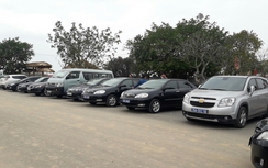 Hải Phòng: Vẫn xuất hiện xe biển xanh tại lễ hội