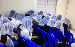 Cô giáo trẻ kể những ngày khổ sở trốn "Hội thánh đức chúa trời"