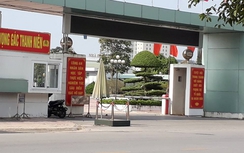 Xông vào trụ sở công an tỉnh cắt tóc, hành hung một phụ nữ