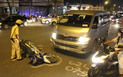 Thanh niên bị tông nguy kịch khi rẽ sang đường