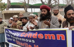 Làn sóng phản đổi Charlie Hebdo lan sang Nam Á