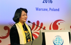 Việt Nam khuyến khích phụ nữ tham gia lãnh đạo, quản lý