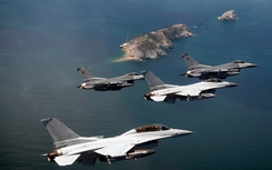 Báo Mỹ: Không quân Trung Quốc như kẻ béo phì chậm chạp