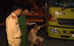 CSGT Đà Nẵng truy bắt tài xế bỏ trốn sau khi gây TNGT