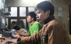 Hai SV mất tài sản khi cứu HS đuối nước sẽ được khen thưởng