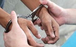 Khởi tố, bắt tạm giam chủ tịch xã vì để mất rừng