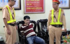 CSGT Bắc Giang bắt ma túy khi đang "bắn" tốc độ