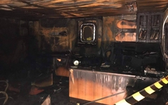 Tàu quốc tế 4 vạn tấn cháy dữ dội tại cảng Cái Lân