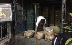 CSGT Quảng Ninh liên tiếp bắt hàng lậu giữa đêm