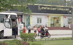 Tạm dừng hoạt động 12 cơ sở kinh doanh, bán hàng tại Hạ Long