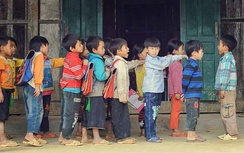 Bắc Kạn: Học sinh liên tục ngất và tạm mất trí nhớ