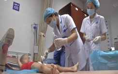 Khởi tố, bắt tạm giam y sĩ vụ trẻ mắc bệnh sùi mào gà