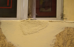 Khắc phục xong vết nứt chân lan can, khe co giãn hầm Phước Tượng