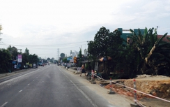 Vướng mặt bằng dai dẳng, QL1 Quảng Ngãi thi công ngổn ngang