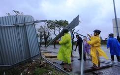 Đà Nẵng khắc phục hậu quả bão số 12: Bí thư,Chủ tịch họp khẩn