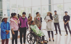 Hát, tặng quà cho 500 bệnh nhân ung thư Đà Nẵng