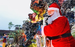 Rộn ràng Giáng Sinh ở ngôi làng toàn người Công Giáo