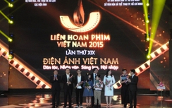 "Tôi thấy hoa vàng trên cỏ xanh" thắng giải Bông Sen Vàng