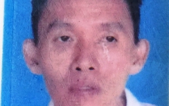 Nữ chủ nhà bị người giúp việc dí dao vào cổ cướp tài sản