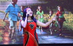 Chùm ảnh: Say đắm và hào hùng những khúc hát về ngành GTVT