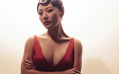 Văn Mai Hương lộ vòng 1 trong MV mới