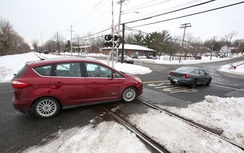 Kỹ năng băng qua đường sắt an toàn