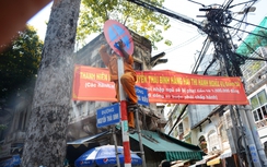 Thêm các tuyến đường cấm ô tô 9 chỗ trở lên dừng đỗ