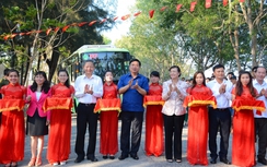 Bí thư Đinh La Thăng dự khai trương 2 tuyến xe buýt Cần Giờ
