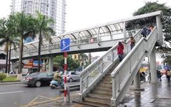 TP.HCM: Đề xuất xây 7 cầu vượt đi bộ có thang máy, điều hòa