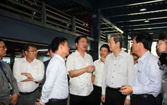 Bí Thư Thăng: Đưa thủ tục check-in ra ngoài giảm tải Tân Sơn Nhất