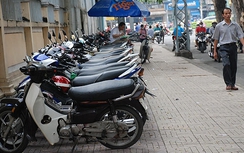 TP.HCM: Thu hồi 24 giấy phép giữ xe do mất ATGT