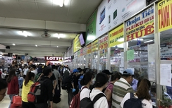 Người dân ùn ùn đi nghỉ 30/4-1/5, nhiều cửa ngõ TP.HCM tắc nghẽn