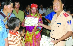 Tuyên truyền ATGT cho đồng bào dân tộc thiểu số thế nào hiệu quả?