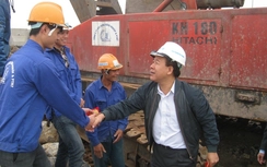 Nhà thầu dự án đường thủy “chơi Tết” dông dài sẽ bị cảnh cáo