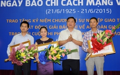 Báo chí góp phần làm nên thành tựu của ngành GTVT