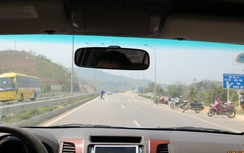 Trên 40% người chết trên cao tốc do xe máy, người đi bộ