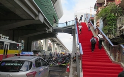 Có thang cuốn tại các ga đường sắt Cát Linh - Hà Đông