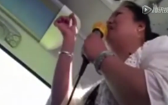 Hướng dẫn viên du lịch chửi mắng khách do không mua hàng