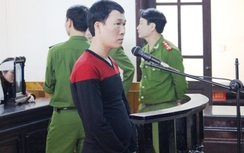 Kẻ dùng kéo đâm chết em “cọc chèo” lĩnh 17 năm tù