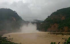 Thủy điện Hố Hô xả tràn, Hà Tĩnh lại ngập lụt