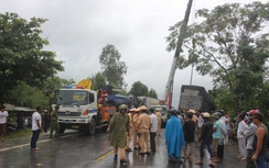 Cả 3 xe gặp nạn trên đường tránh Huế còn hạn kiểm định