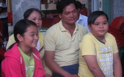 Vụ xe khách mất phanh: Những người thoát chết nói gì khi hội ngộ?