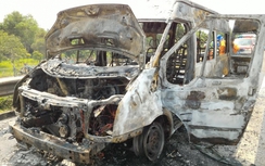 Nguyên nhân cháy xe khách 16 chỗ trên cao tốc Trung Lương-TP.HCM