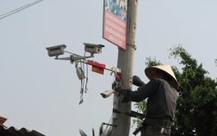 Bắt 2 kẻ chuyên cướp tài sản của học sinh ở Long An